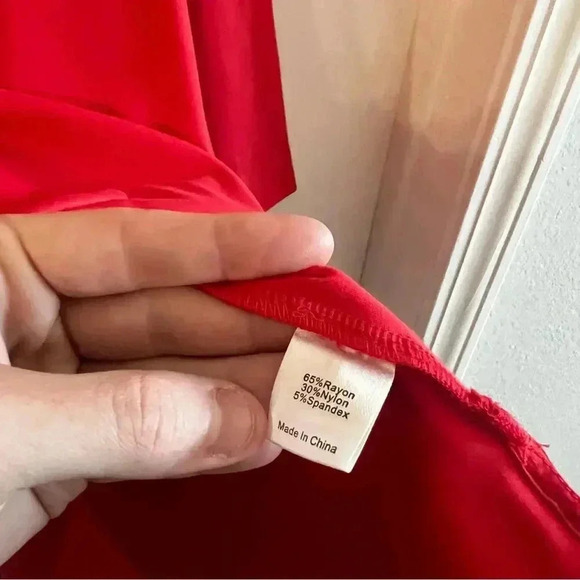 1013 NWT Tuckernuck Poppy Red Ponte Emerson Dress Size XXS - Picture 4 of 5